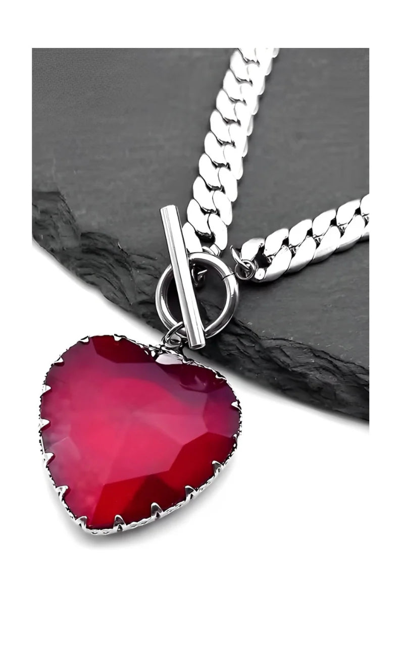Heart Glass Pendant Choker
